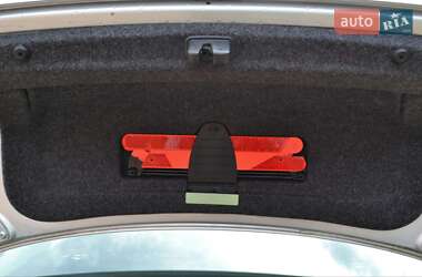 Седан Volkswagen Passat 2006 в 