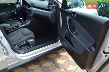 Седан Volkswagen Passat 2006 в 