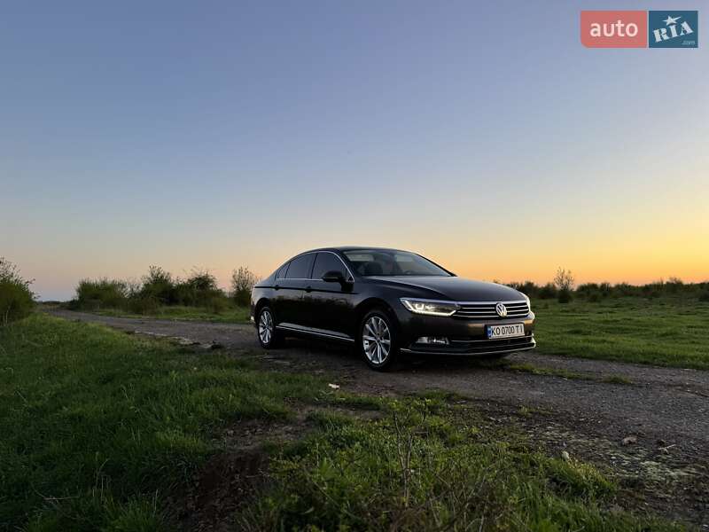 Седан Volkswagen Passat 2018 в Мукачевому