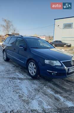 Універсал Volkswagen Passat 2009 в Харкові