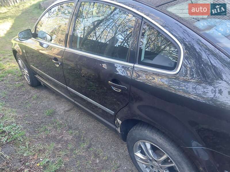 Седан Volkswagen Passat 2001 в Тлумачі