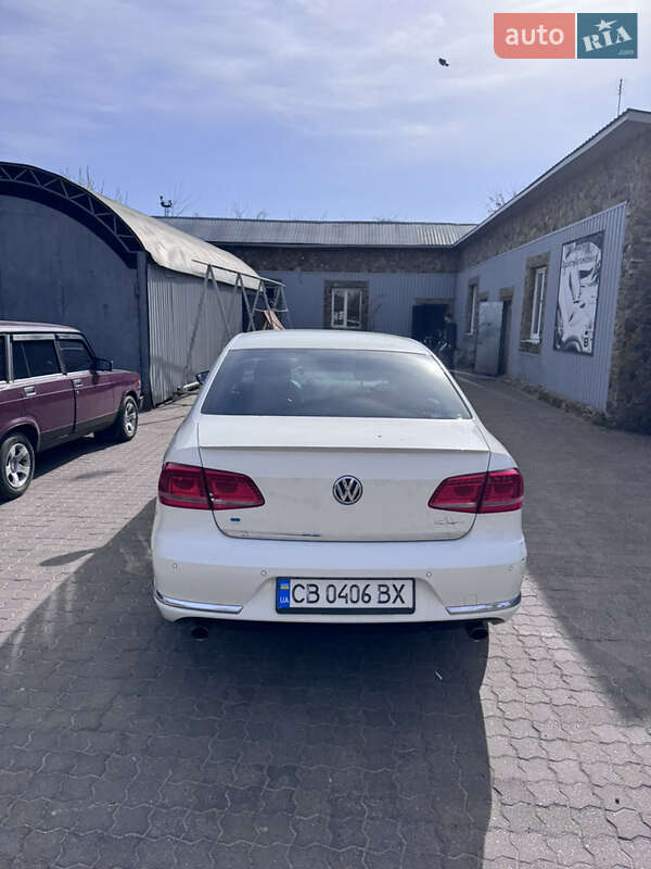 Седан Volkswagen Passat 2013 в Сновську