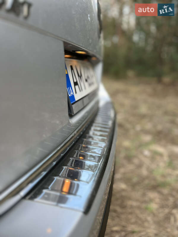 Универсал Volkswagen Passat 2008 в Киеве