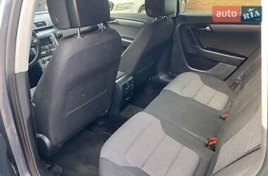 Универсал Volkswagen Passat 2012 в 