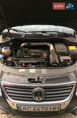Седан Volkswagen Passat 2006 в 