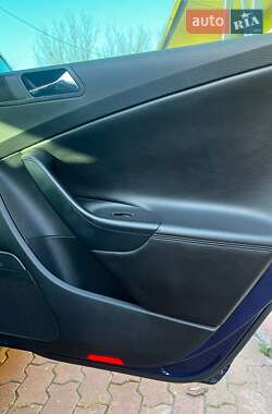 Універсал Volkswagen Passat 2008 в 