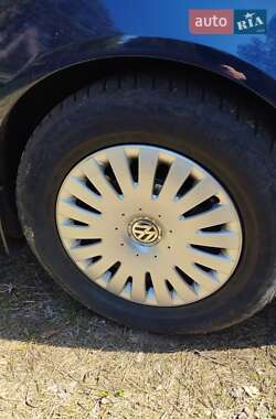 Универсал Volkswagen Passat 2005 в 