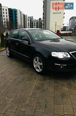 Седан Volkswagen Passat 2006 в 