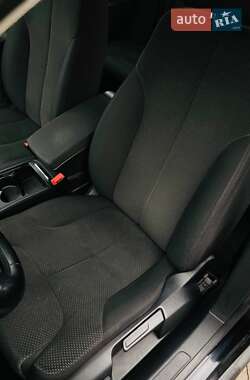 Седан Volkswagen Passat 2006 в 