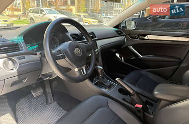 Седан Volkswagen Passat 2014 в 