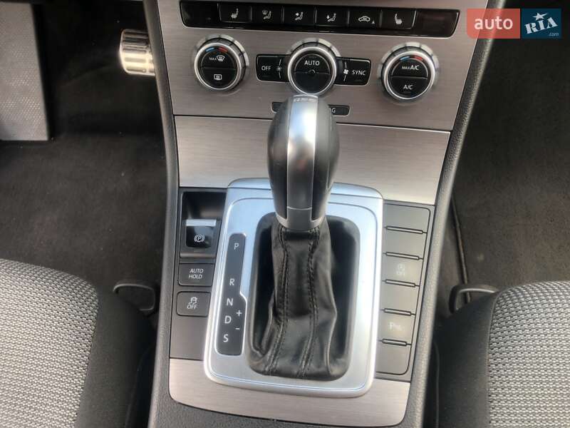 Универсал Volkswagen Passat 2014 в Львове фото 29 Универсал Volkswagen Passat 2014 в Львове