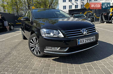 Универсал Volkswagen Passat 2013 в 