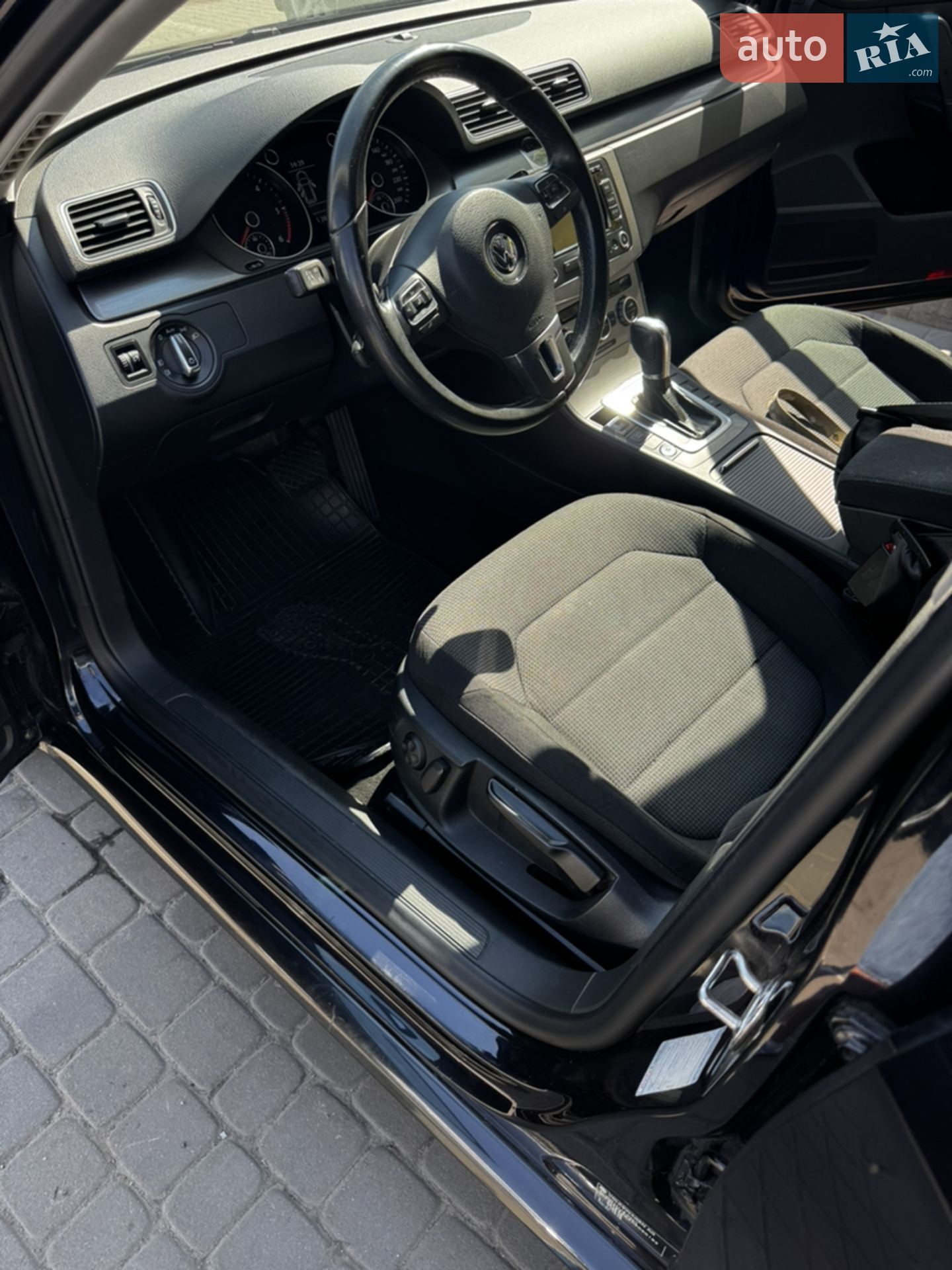 2012 Volkswagen Passat - мініатюра 13