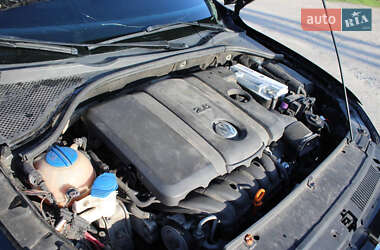 Седан Volkswagen Passat 2012 в 