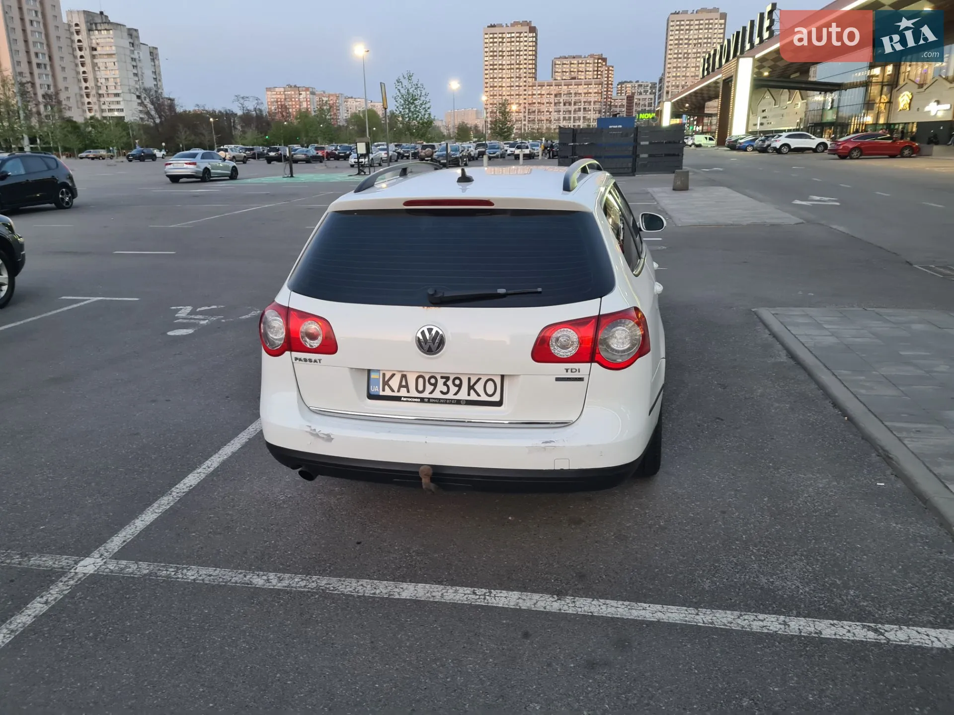 2010 Volkswagen Passat - мініатюра 20