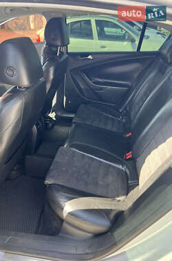 Седан Volkswagen Passat 2007 в 