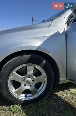 Универсал Volkswagen Passat 2012 в 