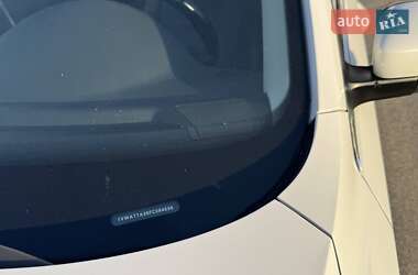 Седан Volkswagen Passat 2015 в 