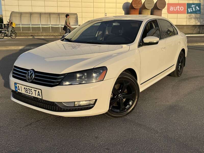 Седан Volkswagen Passat 2015 в 