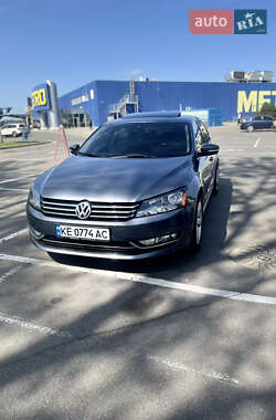 Седан Volkswagen Passat 2013 в 