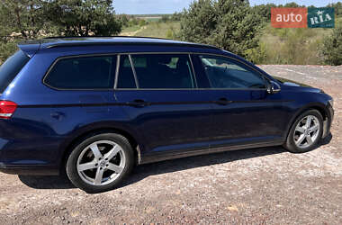Универсал Volkswagen Passat 2015 в 