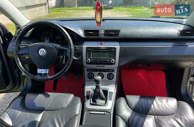 Універсал Volkswagen Passat 2006 в 