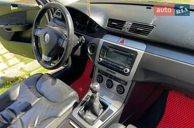 Універсал Volkswagen Passat 2006 в 