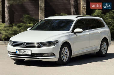 Універсал Volkswagen Passat 2017 в 