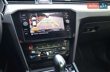 Седан Volkswagen Passat 2020 в 