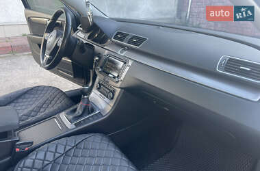 Универсал Volkswagen Passat 2011 в 