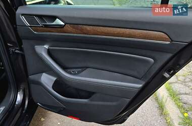 Седан Volkswagen Passat 2018 в 