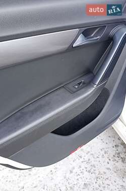 Універсал Volkswagen Passat 2013 в 