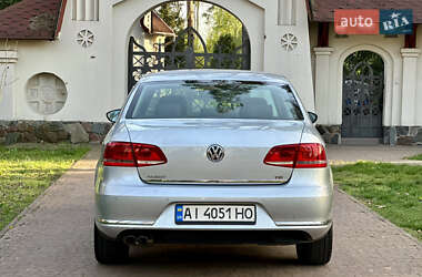 Седан Volkswagen Passat 2012 в 