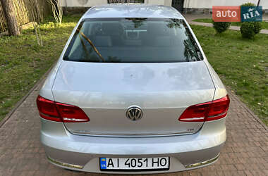 Седан Volkswagen Passat 2012 в 