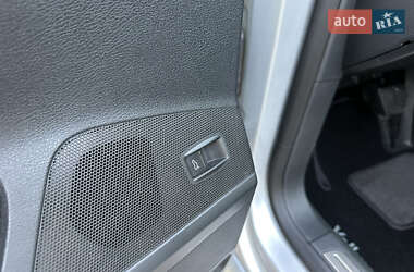 Седан Volkswagen Passat 2012 в 