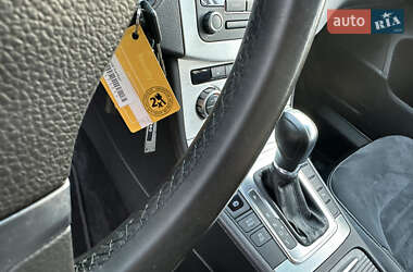 Седан Volkswagen Passat 2012 в 