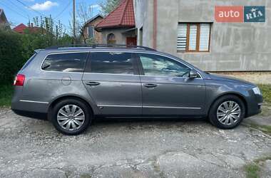 Універсал Volkswagen Passat 2006 в 