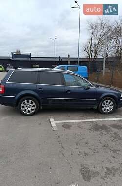 Универсал Volkswagen Passat 2005 в 