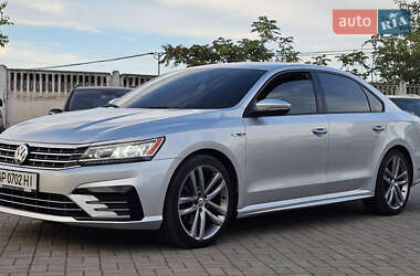 Седан Volkswagen Passat 2018 в 