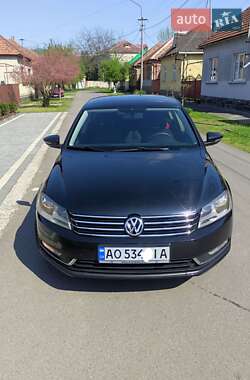 Седан Volkswagen Passat 2012 в 