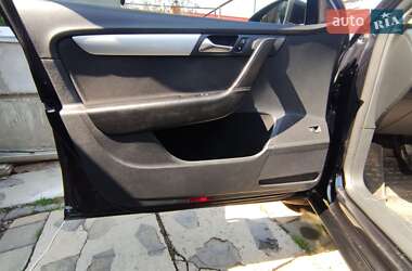 Седан Volkswagen Passat 2012 в 