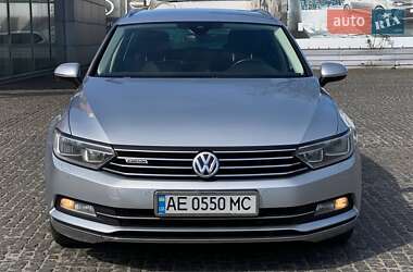 Универсал Volkswagen Passat 2015 в 