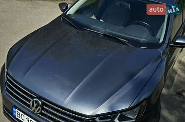 Седан Volkswagen Passat 2017 в 