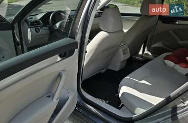 Седан Volkswagen Passat 2017 в 