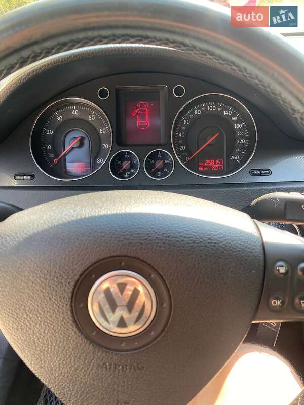 Универсал Volkswagen Passat 2006 в Ковеле