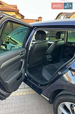 Универсал Volkswagen Passat 2017 в 