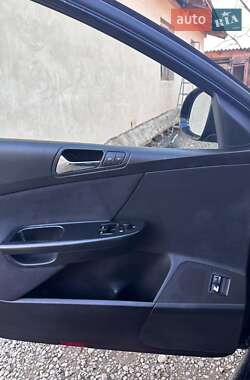 Седан Volkswagen Passat 2005 в 