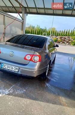 Седан Volkswagen Passat 2006 в 