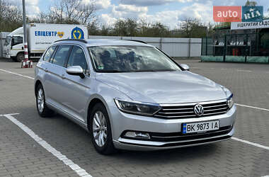 Універсал Volkswagen Passat 2018 в 