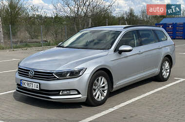 Універсал Volkswagen Passat 2018 в 